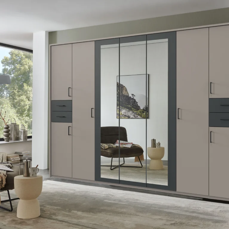 Florence 7 Door Grey sahara, drawers + appl. graphite - handles black | 313 CM